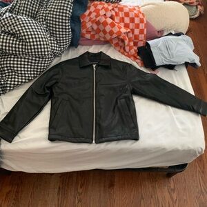 Cropped Vegan Leather Zip Trucker Jacket XS